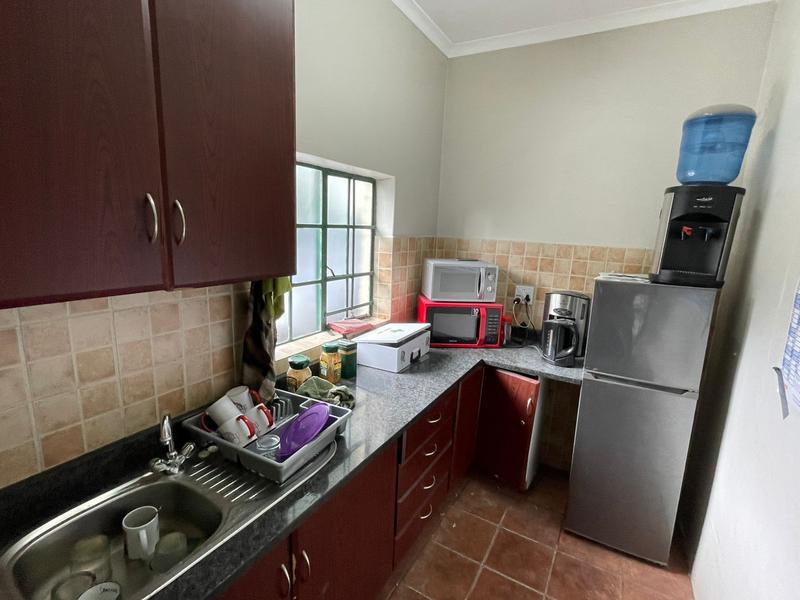 To Let Commercial Property for Rent in Hennopspark Gauteng