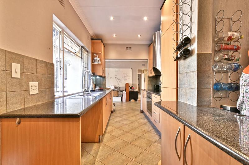 7 Bedroom Property for Sale in Northwold Gauteng
