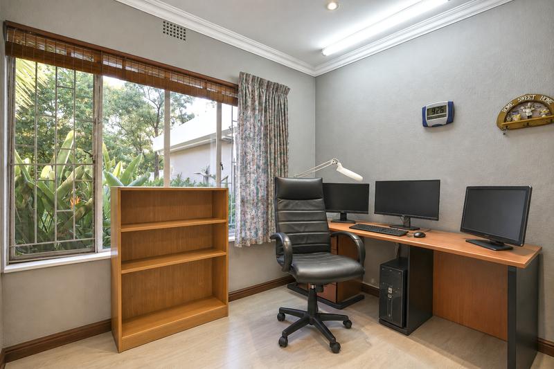 7 Bedroom Property for Sale in Northwold Gauteng