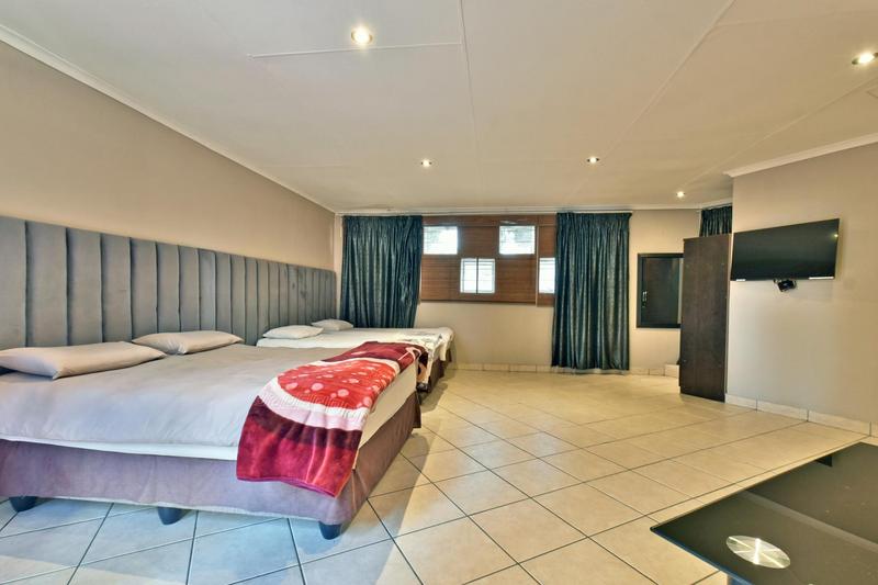 7 Bedroom Property for Sale in Northwold Gauteng