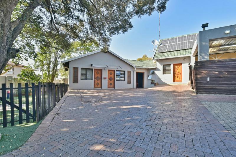 7 Bedroom Property for Sale in Northwold Gauteng