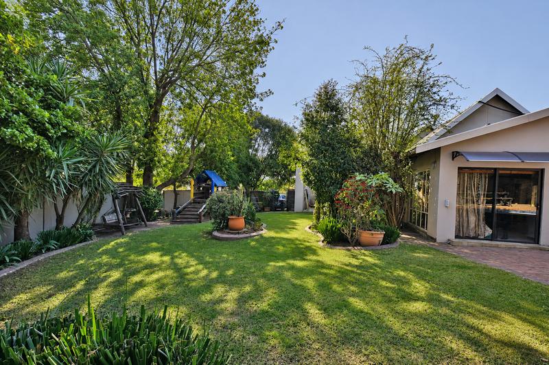 7 Bedroom Property for Sale in Northwold Gauteng