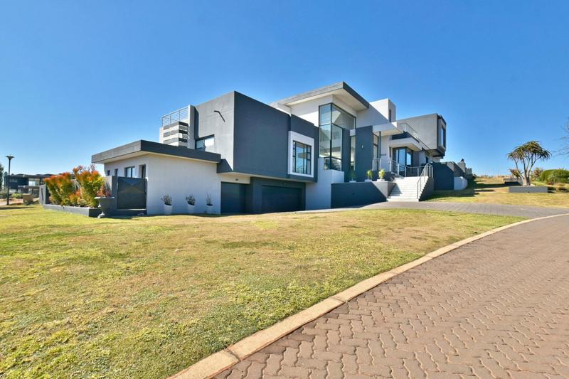 5 Bedroom Property for Sale in Eye of Africa Gauteng
