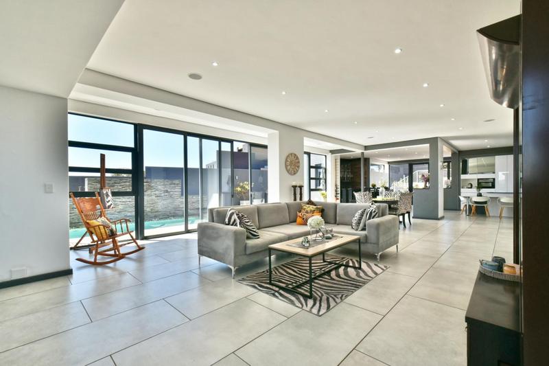 5 Bedroom Property for Sale in Eye of Africa Gauteng