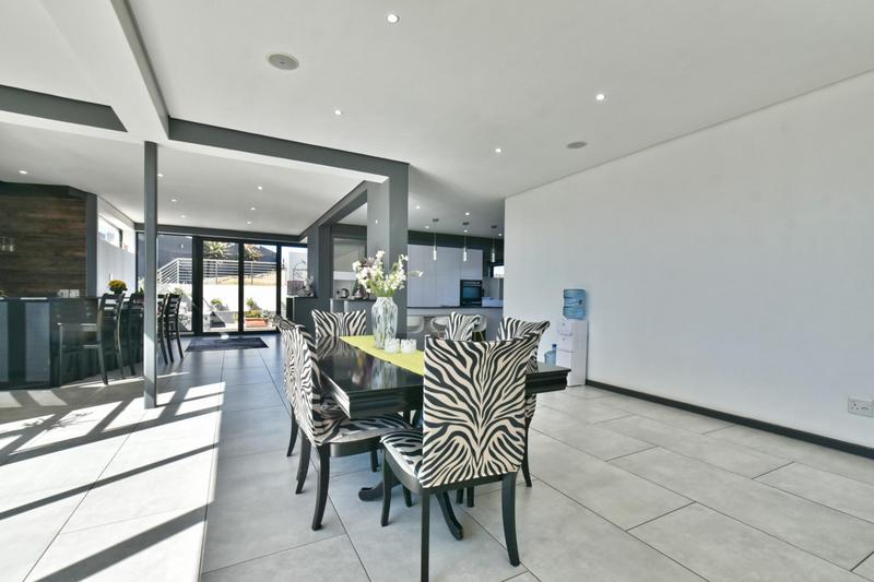 5 Bedroom Property for Sale in Eye of Africa Gauteng