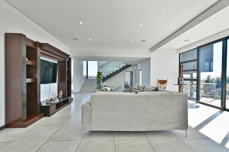 5 Bedroom Property for Sale in Eye of Africa Gauteng