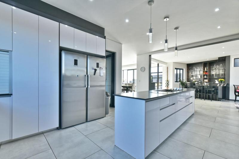 5 Bedroom Property for Sale in Eye of Africa Gauteng