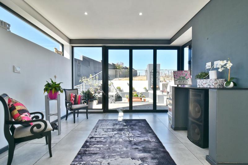 5 Bedroom Property for Sale in Eye of Africa Gauteng