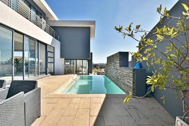 5 Bedroom Property for Sale in Eye of Africa Gauteng