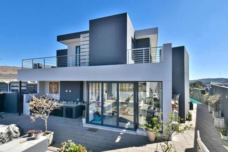 5 Bedroom Property for Sale in Eye of Africa Gauteng