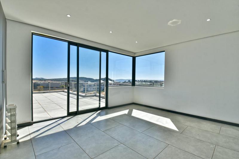 5 Bedroom Property for Sale in Eye of Africa Gauteng