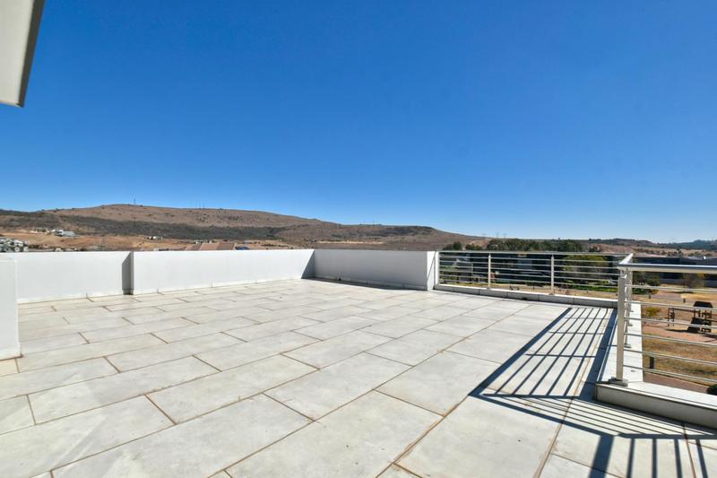 5 Bedroom Property for Sale in Eye of Africa Gauteng