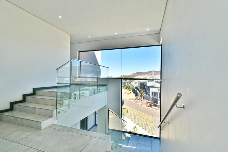 5 Bedroom Property for Sale in Eye of Africa Gauteng