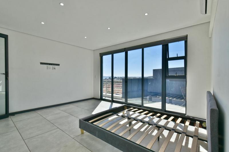 5 Bedroom Property for Sale in Eye of Africa Gauteng