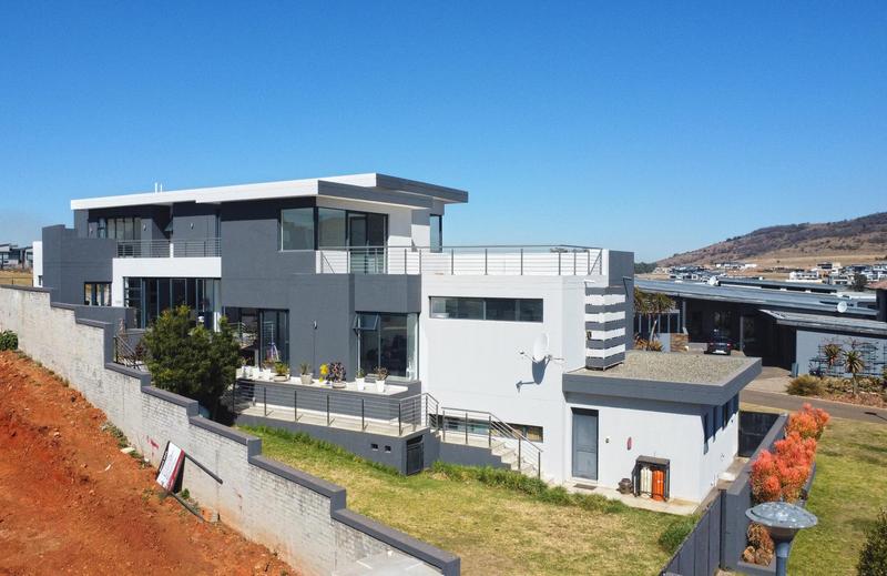 5 Bedroom Property for Sale in Eye of Africa Gauteng