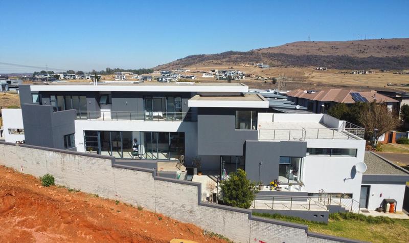 5 Bedroom Property for Sale in Eye of Africa Gauteng