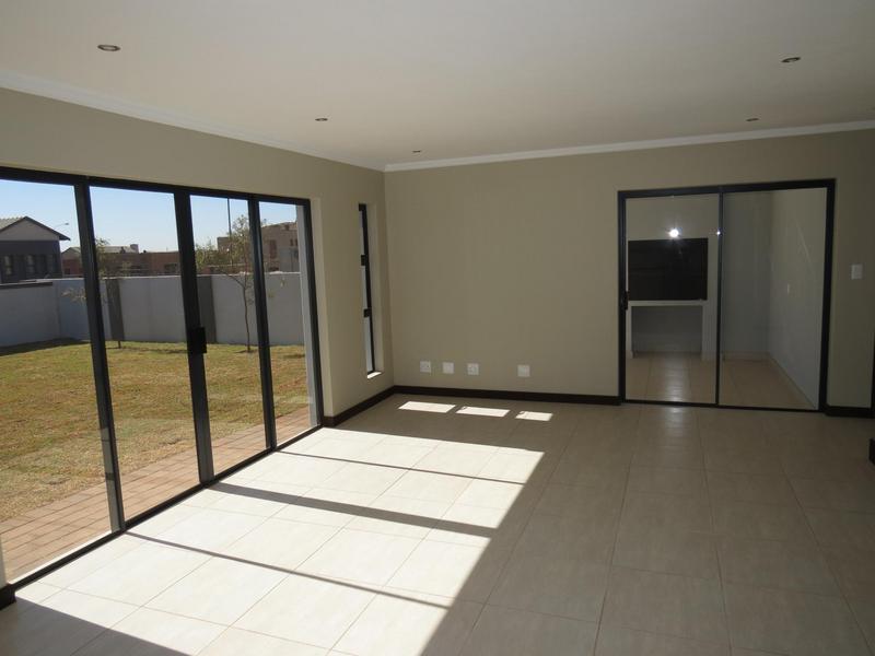 To Let 3 Bedroom Property for Rent in Midstream Meadows Gauteng