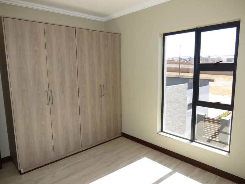 To Let 3 Bedroom Property for Rent in Midstream Meadows Gauteng