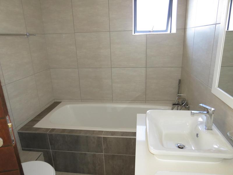 To Let 3 Bedroom Property for Rent in Midstream Meadows Gauteng