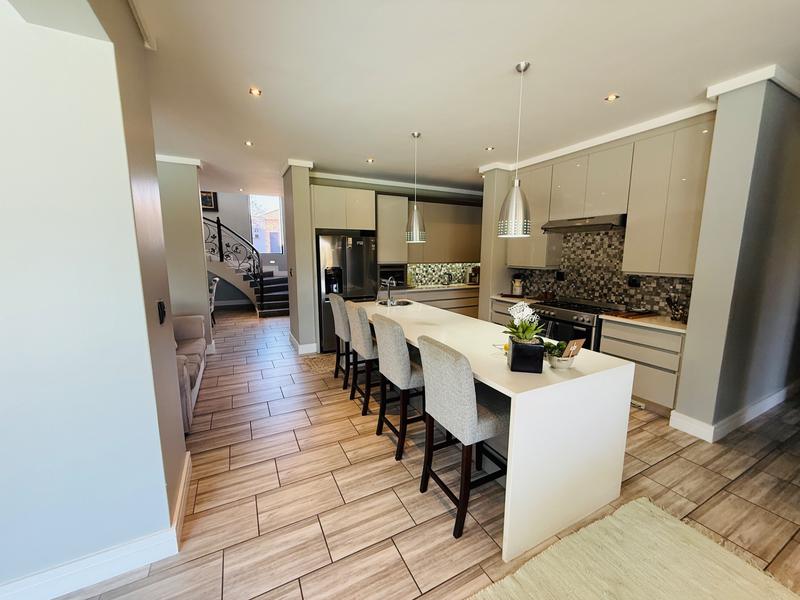 4 Bedroom Property for Sale in Sable Hills Gauteng