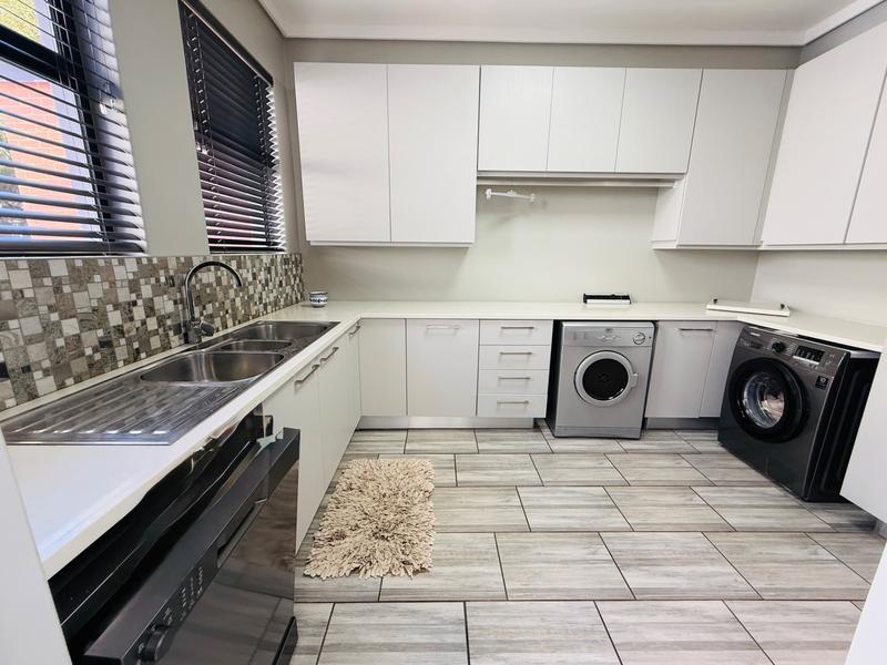 4 Bedroom Property for Sale in Sable Hills Gauteng