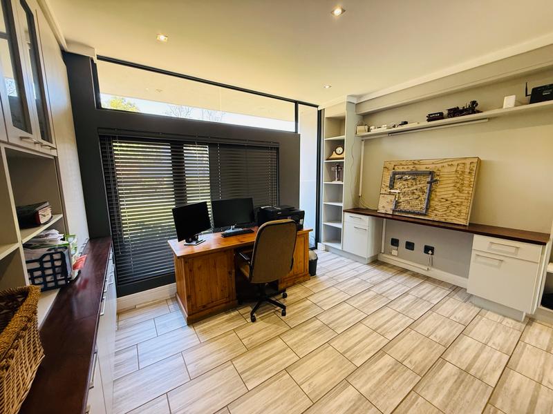 4 Bedroom Property for Sale in Sable Hills Gauteng