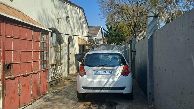 13 Bedroom Property for Sale in Judiths Paarl Gauteng
