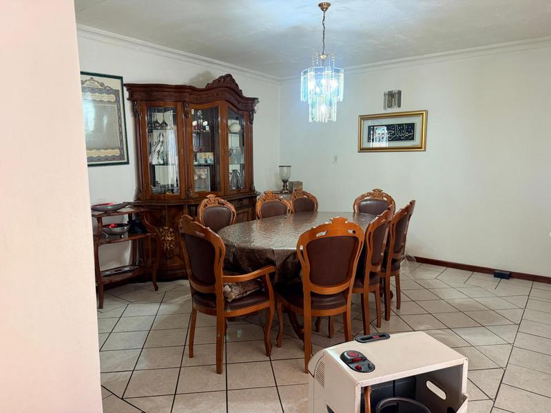 5 Bedroom Property for Sale in Erasmia Gauteng