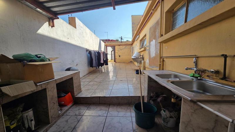 3 Bedroom Property for Sale in Laudium Gauteng