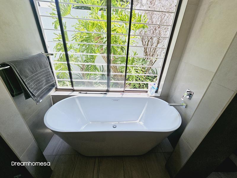 4 Bedroom Property for Sale in Parkmore Gauteng