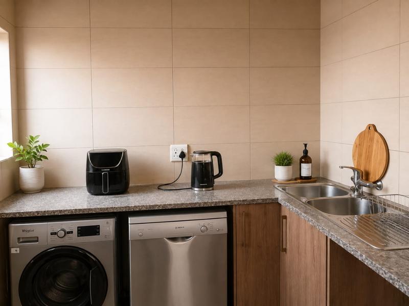 3 Bedroom Property for Sale in Thatchfield Gauteng