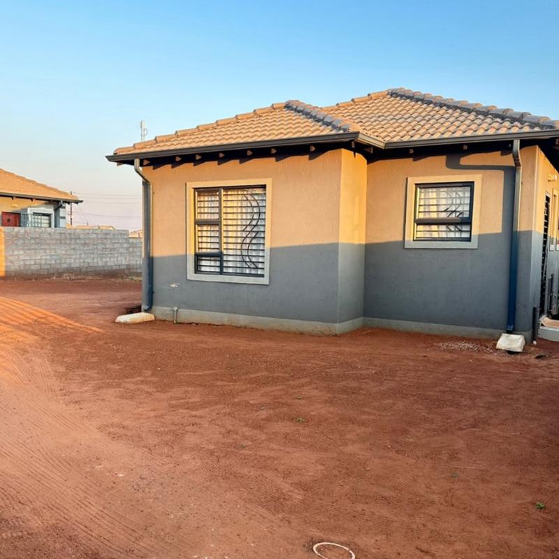 To Let 3 Bedroom Property for Rent in Protea Glen Gauteng
