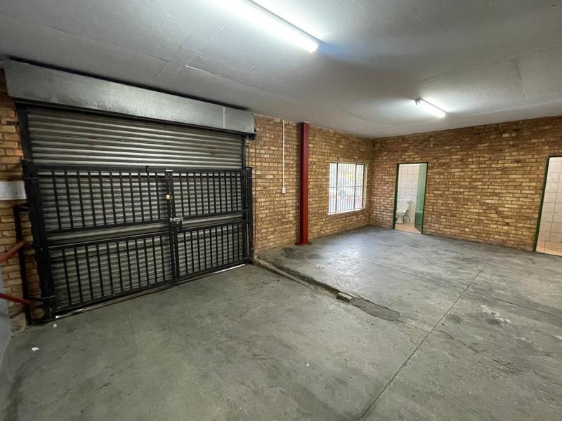 To Let Commercial Property for Rent in Hennopspark Gauteng