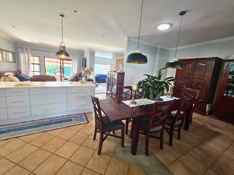 3 Bedroom Property for Sale in Glen Marais Gauteng