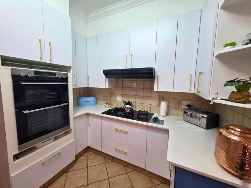3 Bedroom Property for Sale in Glen Marais Gauteng