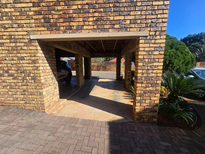 3 Bedroom Property for Sale in Magalieskruin Gauteng