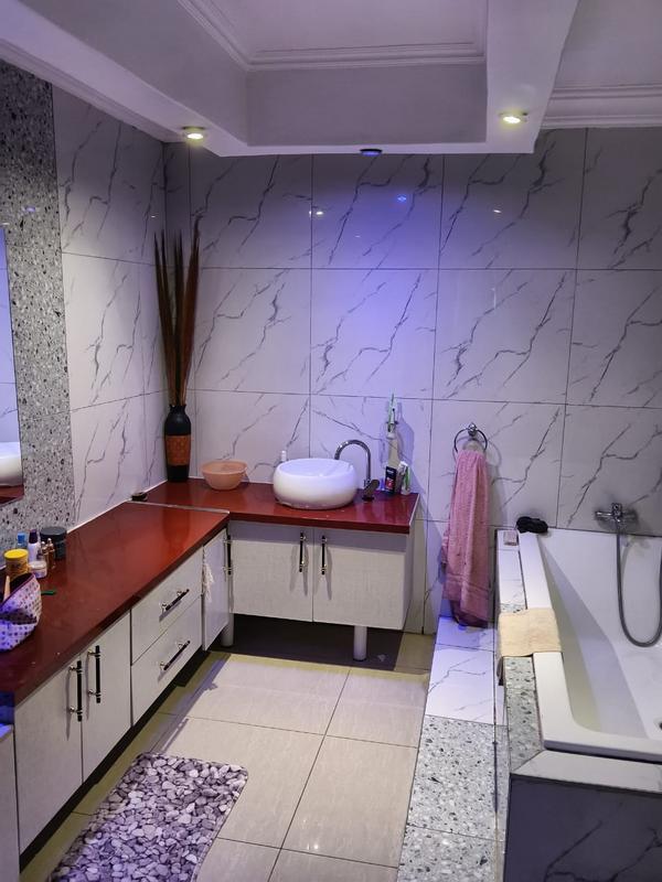 4 Bedroom Property for Sale in Primrose Gauteng