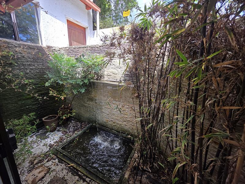 4 Bedroom Property for Sale in Sandhurst Gauteng