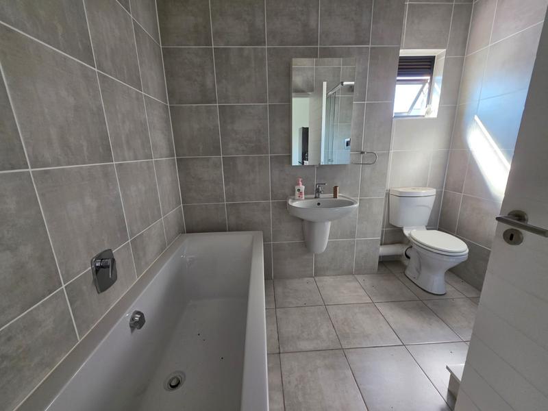 1 Bedroom Property for Sale in Greencreek Lifestyle Estate Gauteng