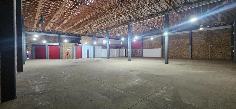 To Let Commercial Property for Rent in Vorna Valley Gauteng