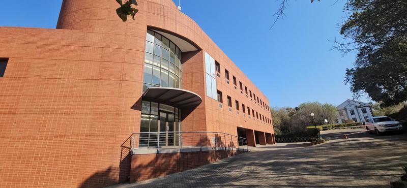 To Let Commercial Property for Rent in Vorna Valley Gauteng