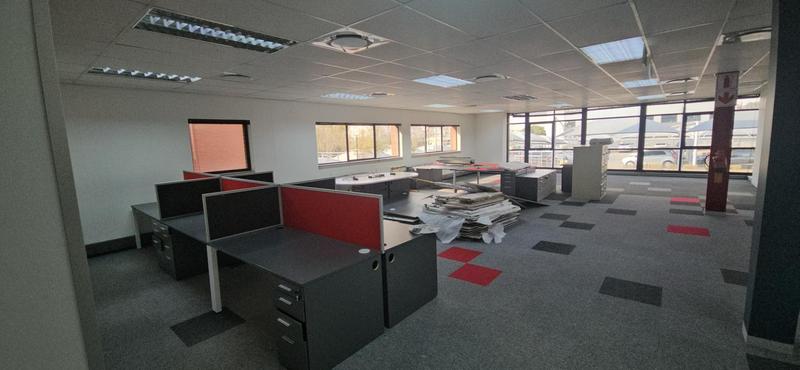 To Let Commercial Property for Rent in Midridge Park Gauteng