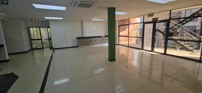 To Let Commercial Property for Rent in Midridge Park Gauteng