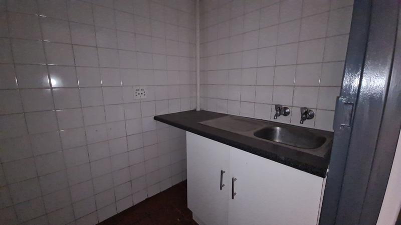 Commercial Property for Sale in Randjespark Gauteng