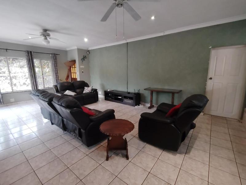 4 Bedroom Property for Sale in Rustivia Gauteng