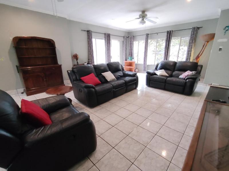 4 Bedroom Property for Sale in Rustivia Gauteng
