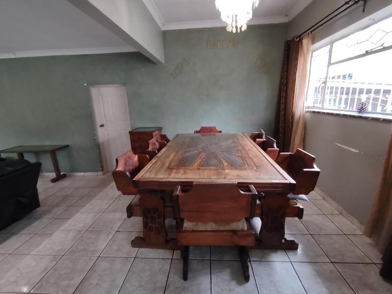 4 Bedroom Property for Sale in Rustivia Gauteng