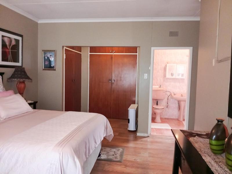 3 Bedroom Property for Sale in Vanderbijlpark CE Gauteng