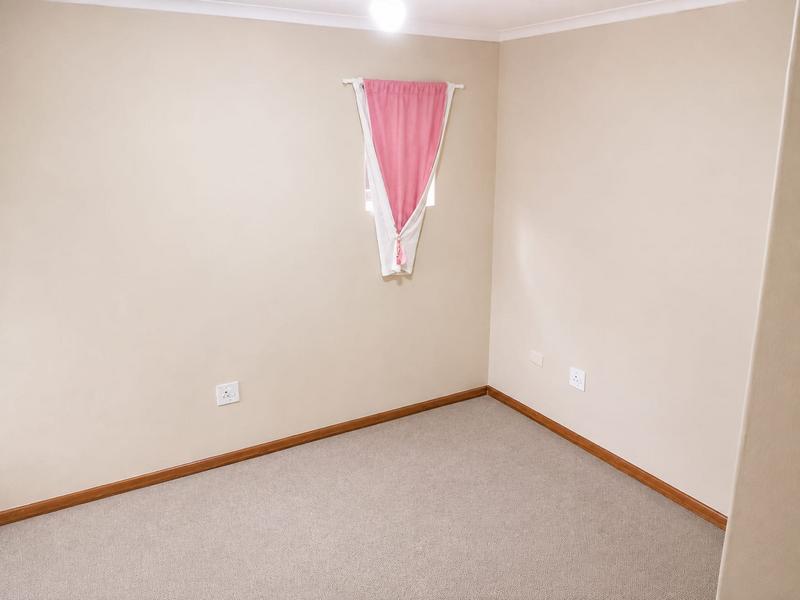 2 Bedroom Property for Sale in Eldoraigne Gauteng