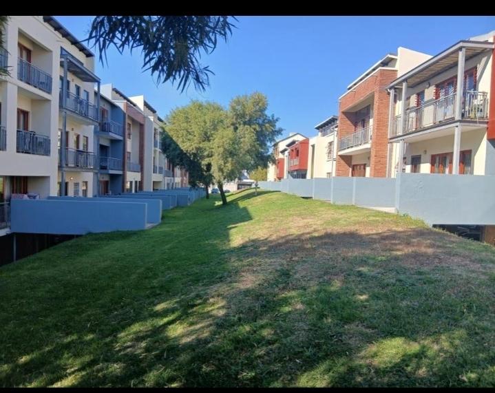 To Let 2 Bedroom Property for Rent in Carlswald Gauteng